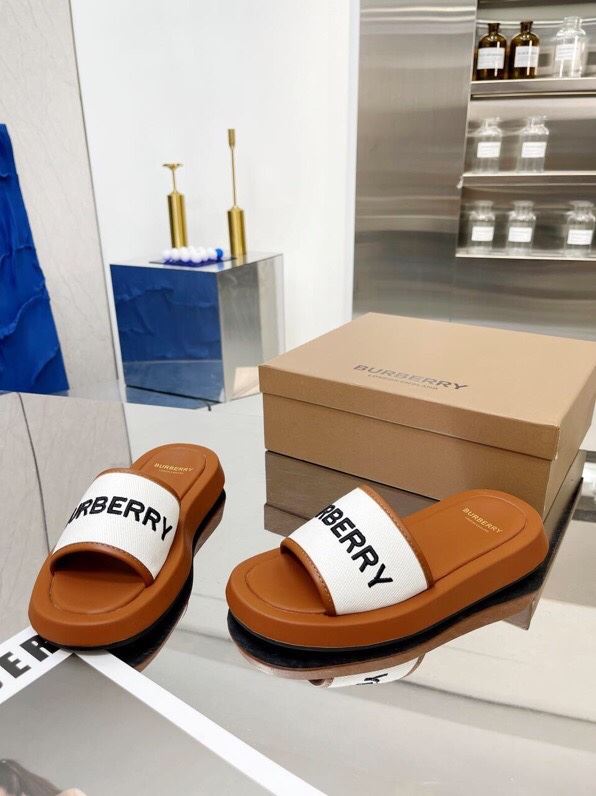 Burberry Slippers